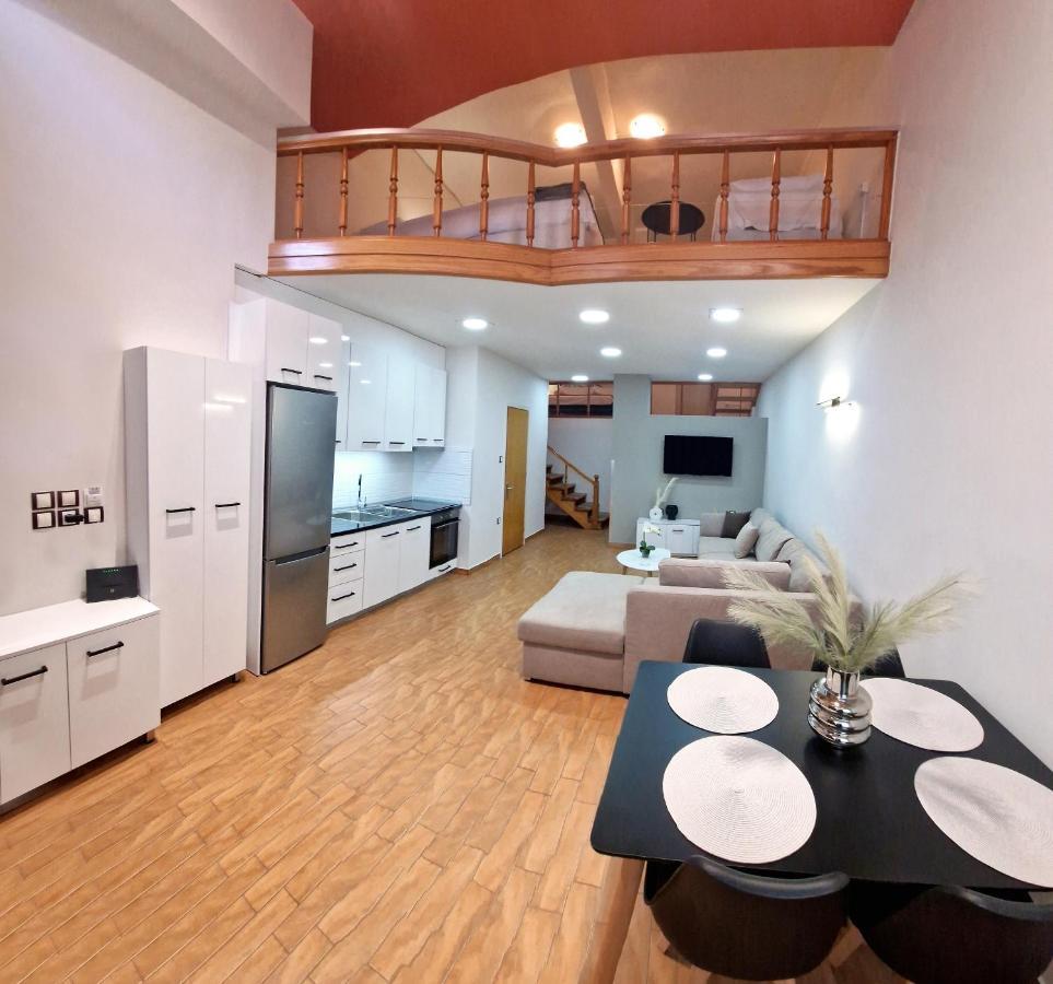Pg Luxury Apartment Kavala Exteriér fotografie
